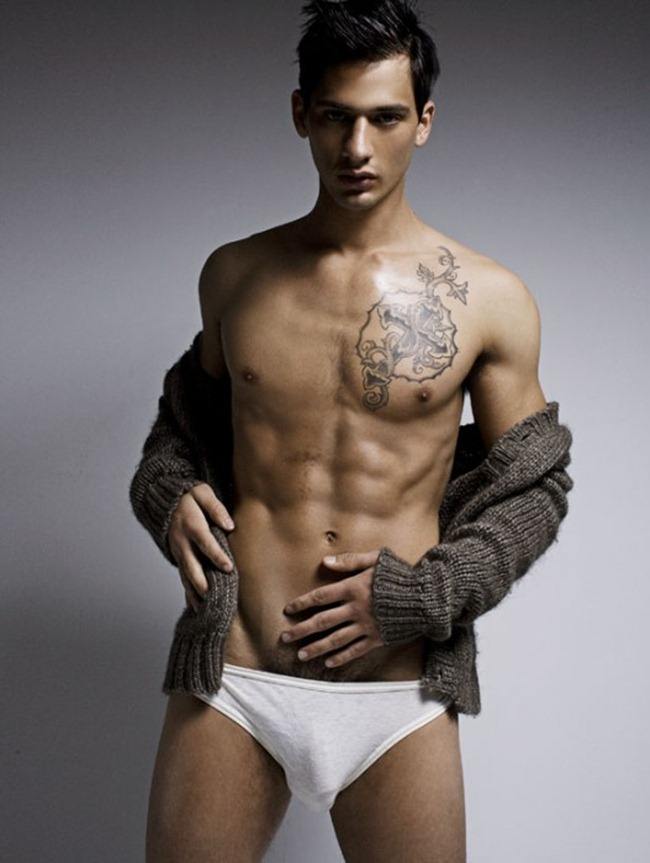 MASCULIEN DOSAGE: JOSEPH NICHOLAS BY PHOTOGRAPHER RICK DAY