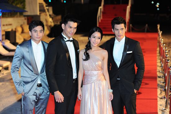 รวมภาพ ดาราดัง ตบเท้าร่วมงาน เทศกาลภาพยนตร์นานาชาติ หัวหิน
