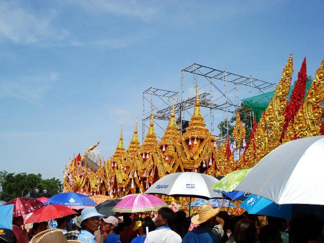 ประเพณีอันล้ำค่าของชาวอีสาน