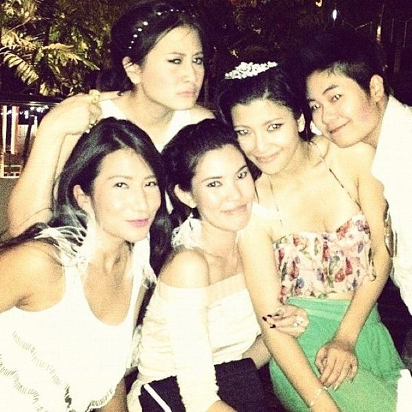 สุดเริ่ด! ชมภาพปาร์ตี้วันเกิด เอมมี่ มรกต สุดอลังกาล