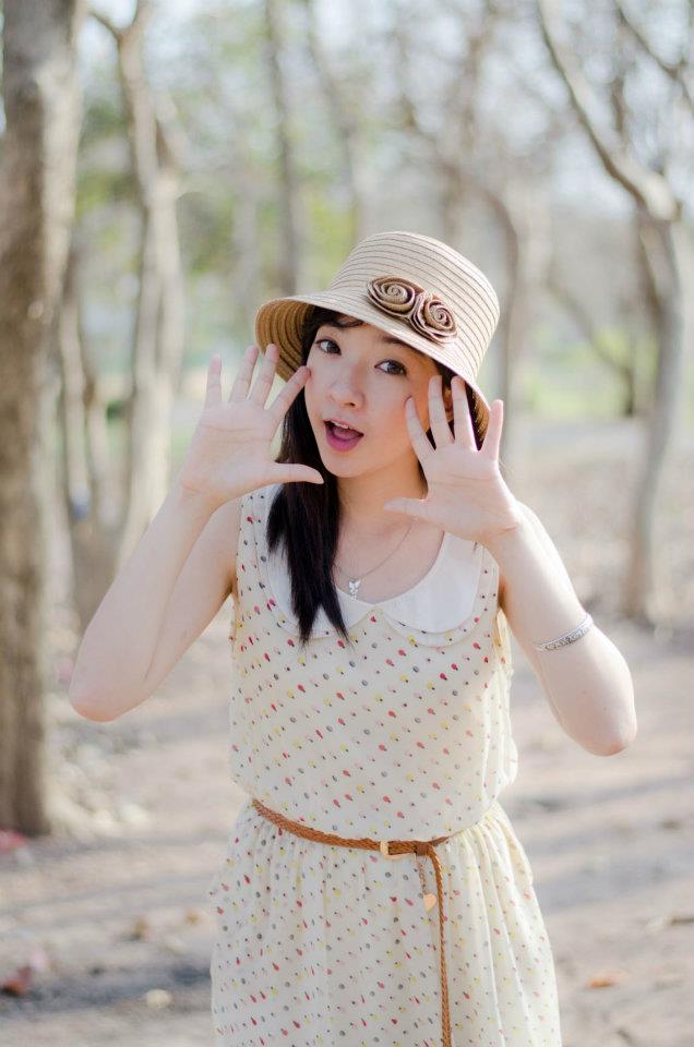 พี่เนย สาวขอนแก่น ขาวใสวิ๊ง 2