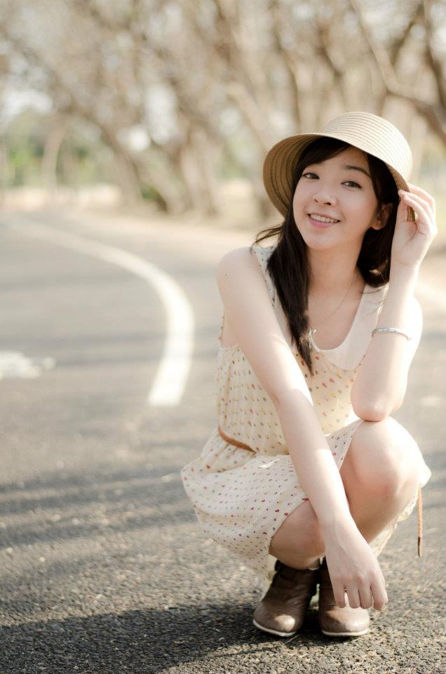พี่เนย สาวขอนแก่น ขาวใสวิ๊ง 2