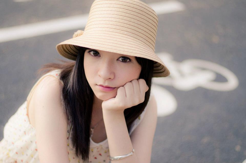 พี่เนย สาวขอนแก่น ขาวใสวิ๊ง 2