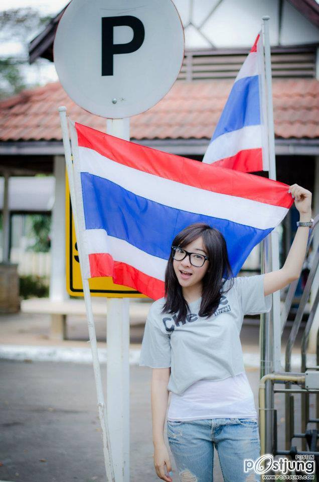พี่เนย สาวขอนแก่น ขาวใสวิ๊ง 2