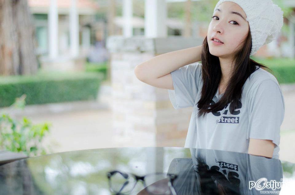 พี่เนย สาวขอนแก่น ขาวใสวิ๊ง 2