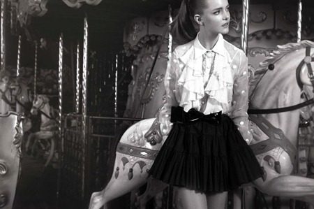 CAMPAIGN: IMOGEN MORRIS FOR RED BY VALENTINO SPRING 2011 BY PHOTOGRAPHER PABLO ARROYO