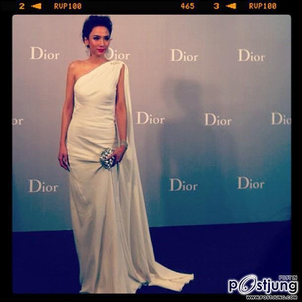 "อั้ม พัชราภา"เเละเหล่าคนบันเทิง@Dior....!!