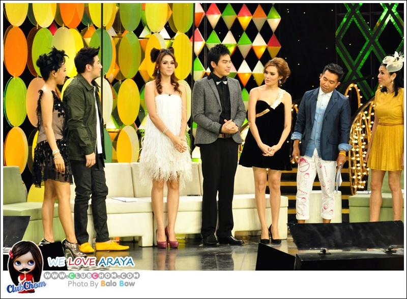 ชมพู่ อารยา ในรายการราตรีสโมสร