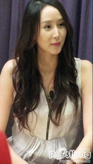 Hu Jing / 胡静 นางเอกสาวหน้าใส จากแดนมังกร