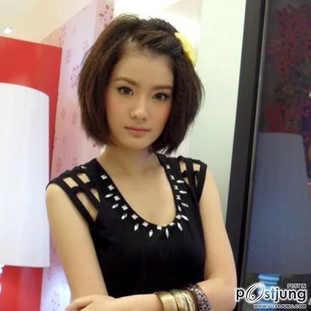 สาวๆในลุคส์ไฮโซ