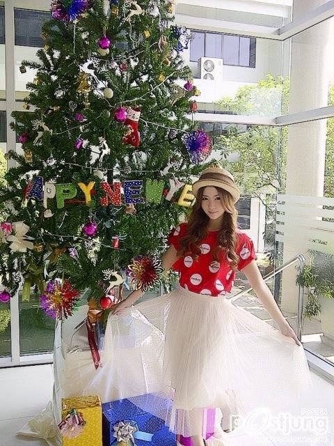 dolly noey