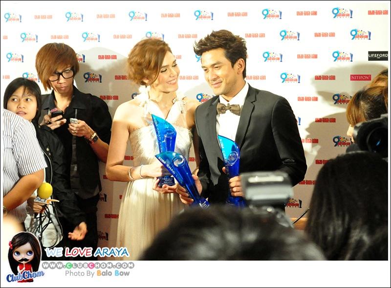 2นักแสดงที่ได้รางวัลนักแสดงนำหญิง-ชายยอดเยี่ยม