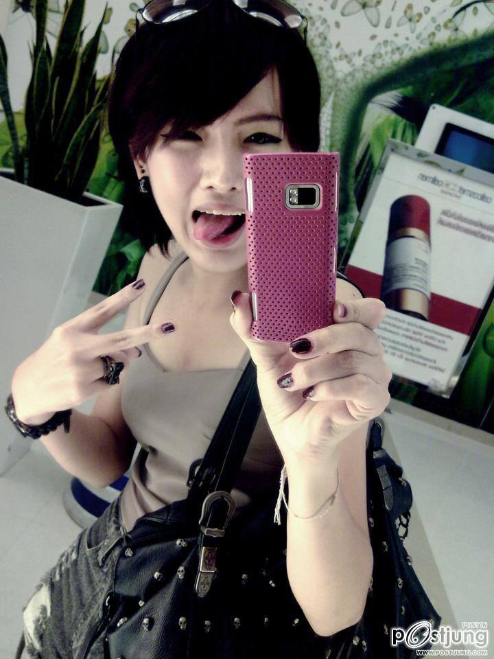 น้องปิ๊ง ม.กรุงเทพ
