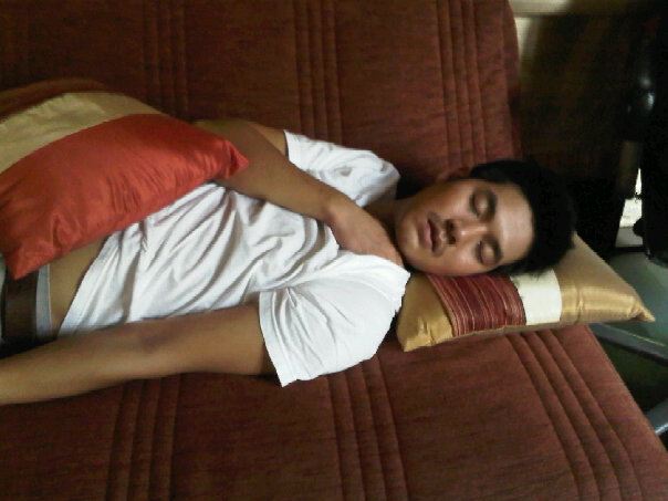 [Pics] ..หนุ่มเวียร์.. หลากหลายท่าหลับ น่ารักเกินจะห้ามใจ