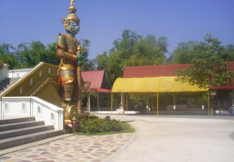พาชมเกาะแก้วธุดงคสถานวัดระหาน บุรีรัมย์ ค่ะ