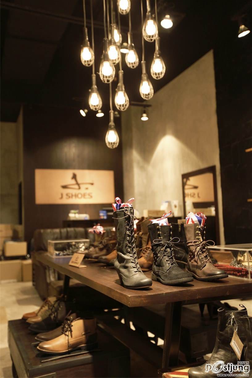 J Shoes Boutique Shoop เซ็นทรัลพระราม 9