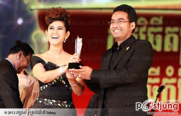 มาดูดาราเขมรกันเถอะ!