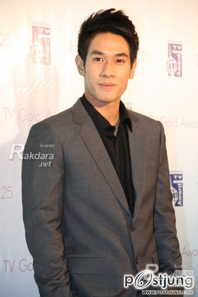 พี่อ๋อม หล่อ