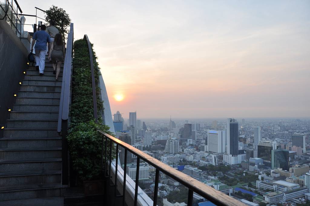 กรุงเทพ เมืองฟ้าอมร มหานครที่ไม่เคยหลับไหล