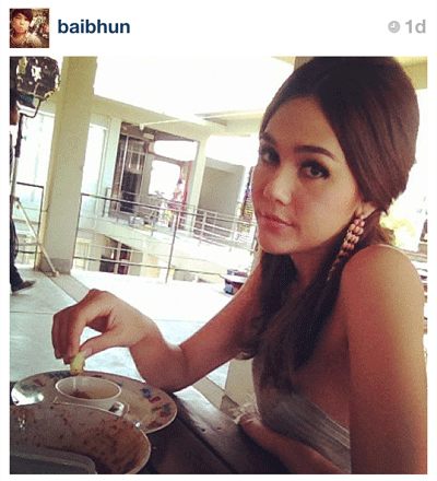 ชมพู่ อารยา รูปจาก Chomismaterialgirl on Instagram