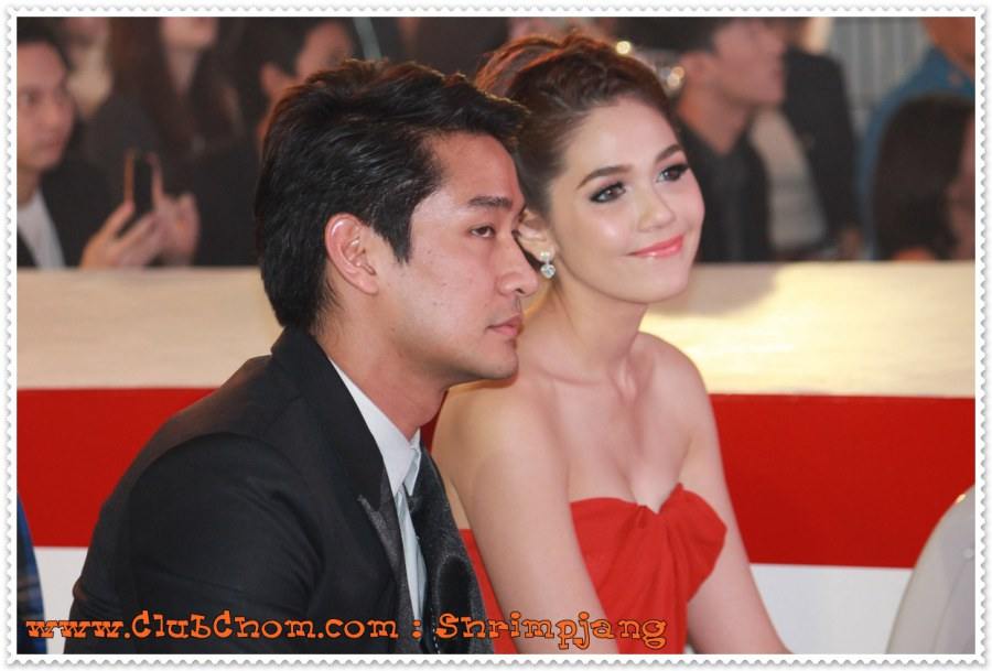 ชมพู่ อารยา รับรางวัลนักแสดงนำหญิงยอดเยี่ยม