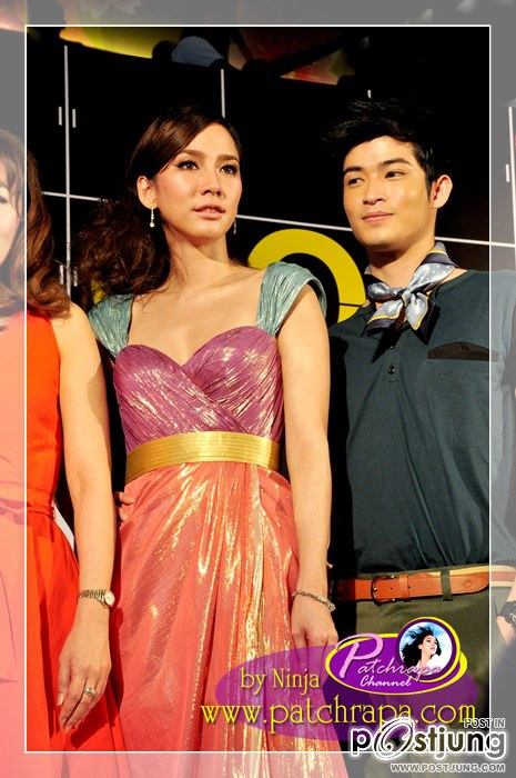 ประมวลภาพ"อั้ม พัชราภา"สวยเริ่ดเจิดจรัส@United Color Terminal 21 Fashion Show!