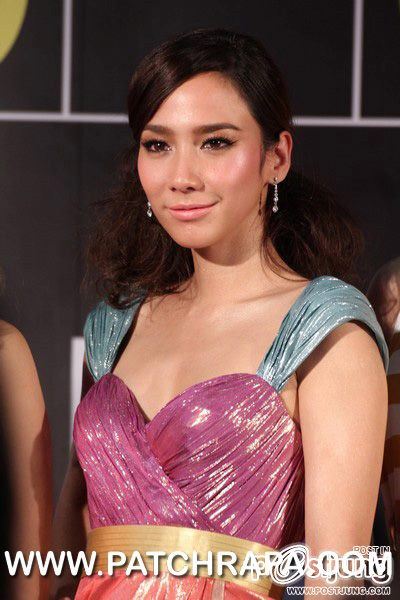 ประมวลภาพ"อั้ม พัชราภา"สวยเริ่ดเจิดจรัส@United Color Terminal 21 Fashion Show!
