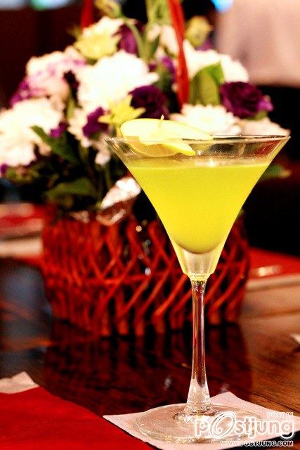 Melo’ Kitchen and Lounge สุขุมวิท 11