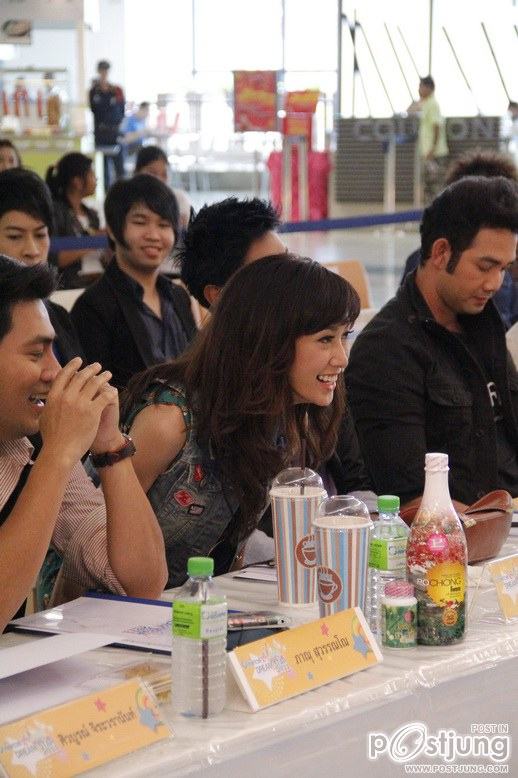 pix ยุ้ยจีรนันท์กับพระเอกฮอลีวูดหล่อ!!