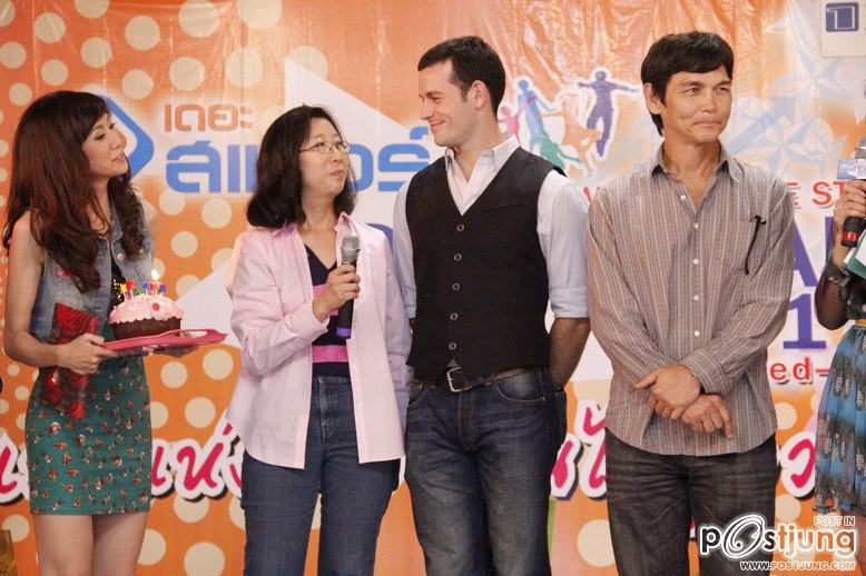 pix ยุ้ยจีรนันท์กับพระเอกฮอลีวูดหล่อ!!