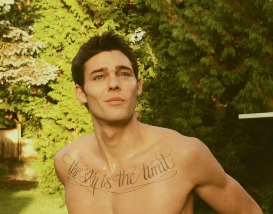 Holden Nowell  ทั้งหล่อล่ำ เซ็กซี่สุดๆ