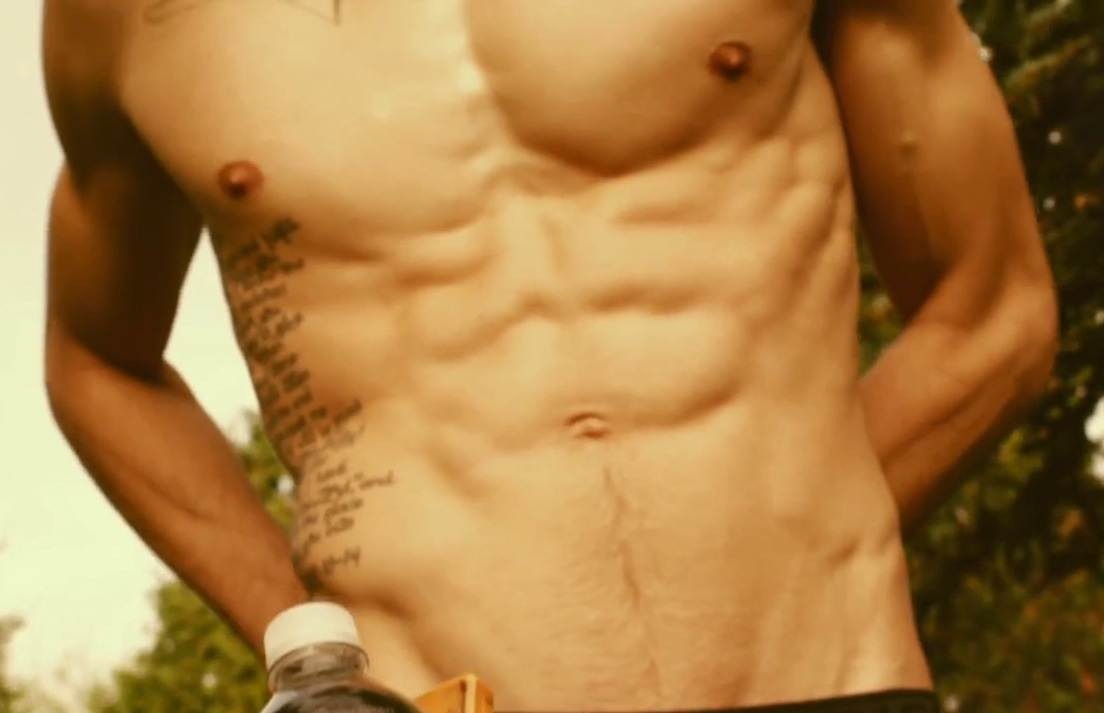 Holden Nowell  ทั้งหล่อล่ำ เซ็กซี่สุดๆ