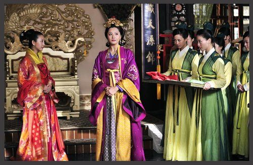 ผ้า...ทอชีวิต Clothing the World (2010)