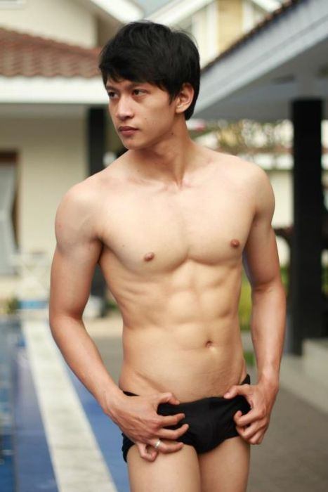โอ้ย ล่ำ