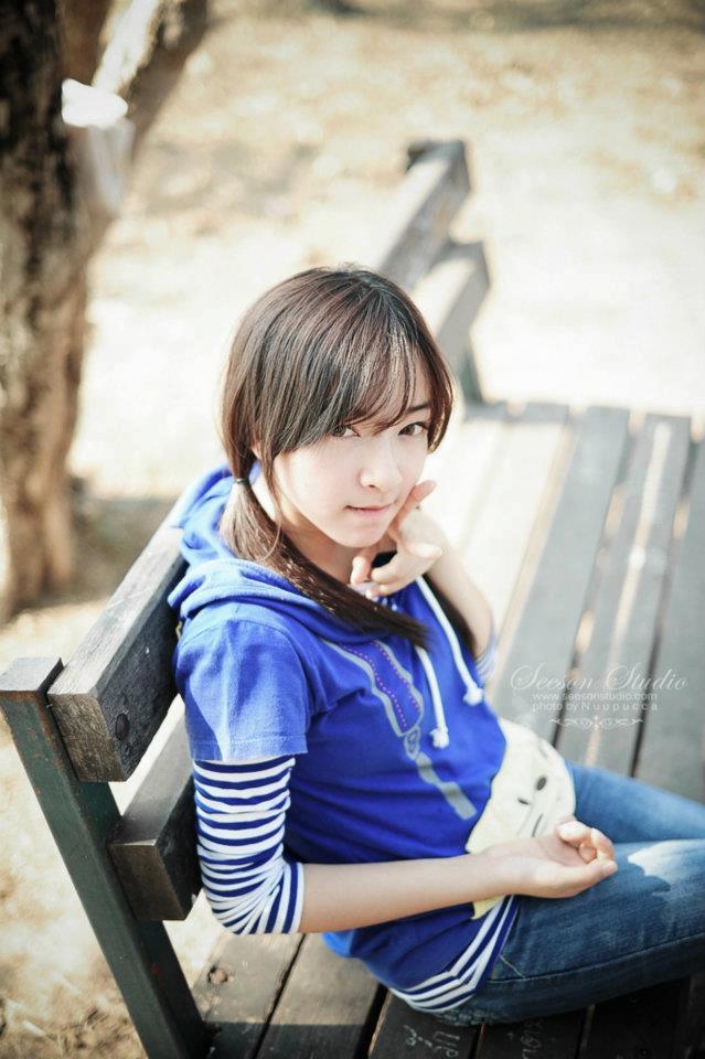 พี่เนย สาวขอนแก่น ขาวใสวิ๊ง  4