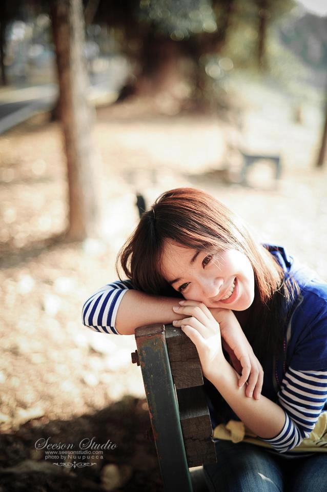 พี่เนย สาวขอนแก่น ขาวใสวิ๊ง  4