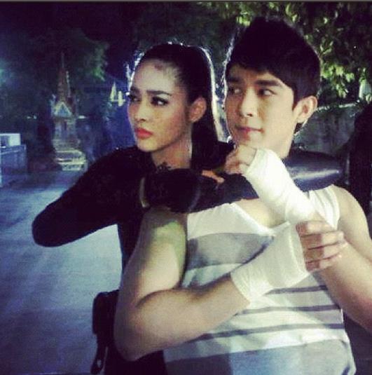[Pics] บวงสรวงละครเรื่องใหม่"มนต์รักแก้บน" นำแสดงโดย ปุ๊กลุก ฝนทิพย์ - โตนนท์ (พระเอกใหม่