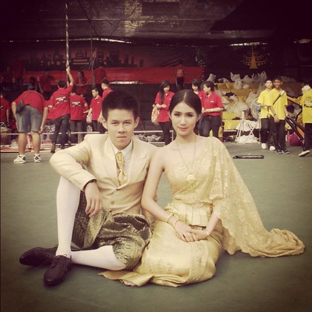 หมวยเล็ก ทิวไผ่ งาม