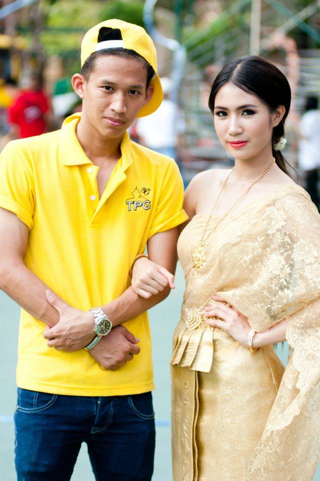 หมวยเล็ก ทิวไผ่ งาม