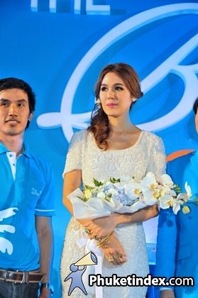 ชมพู่ อารยา ร่วมเปิดโครงการ The Beach Condotel @ ภูเก็ต