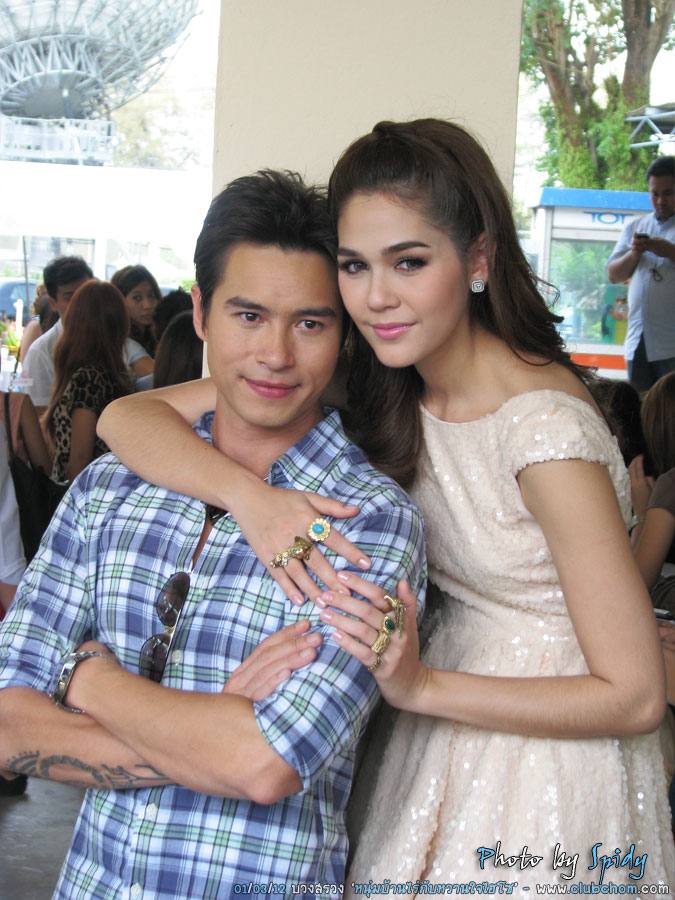 ชมพู่ อารยา บวงสรวงละครหนุ่มบ้านไร่กับหวานใจไฮโซ