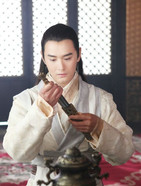 倾世皇妃 / Qing Shi Huang Fei