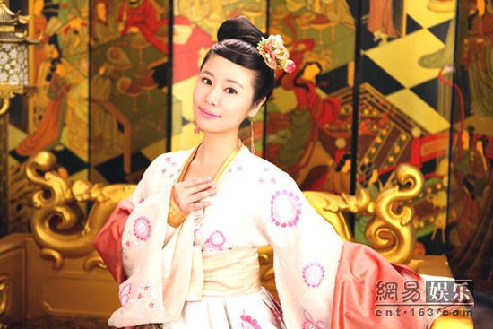 倾世皇妃 / Qing Shi Huang Fei