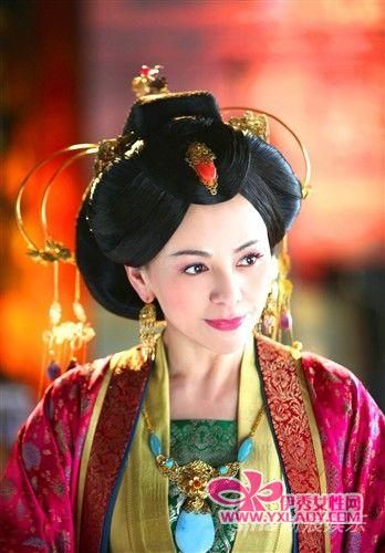 倾世皇妃 / Qing Shi Huang Fei