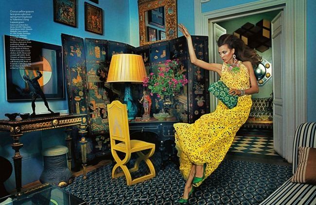 VOGUE UK: KARLIE KLOSS IN "LADY LUXE" BY PHOTOGRAPHER MARIO TESTINO