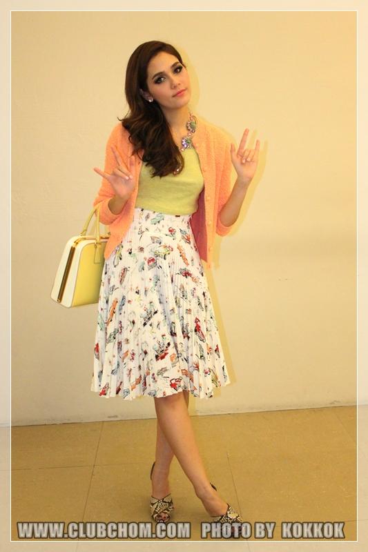 ชมพู่ อารยา ในชุดกลับบ้านน่ารักมากๆ