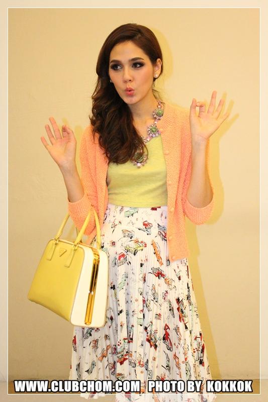 ชมพู่ อารยา ในชุดกลับบ้านน่ารักมากๆ