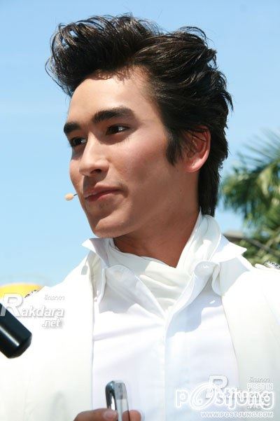 "ณเดชน์"ยัน!ไม่คิดแทนที่"โฬม" ปัดถ่ายชุดว่ายน้ำแจงให้แม่ดูคนเดียวพอ