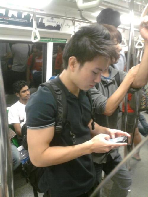 ตี๋หล่อเซ็กซี่เต็มๆ