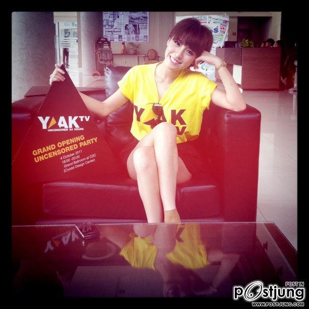 พี่แอปเปิ้ลไฮโซสาวชาวลาว แฟนพี่ฟลุ๊คc-quint จ้าาา